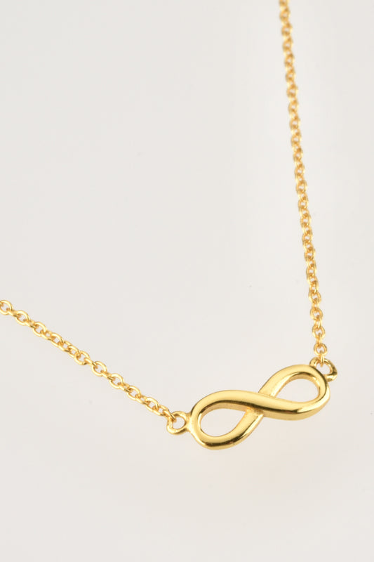 Figure 8 Lobster Clasp Necklace